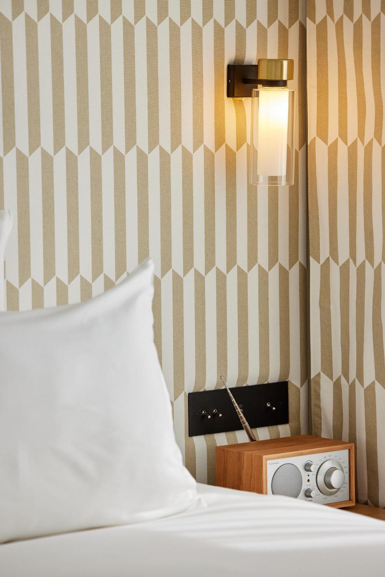 Hotel Noucha Párizs Kültér fotó